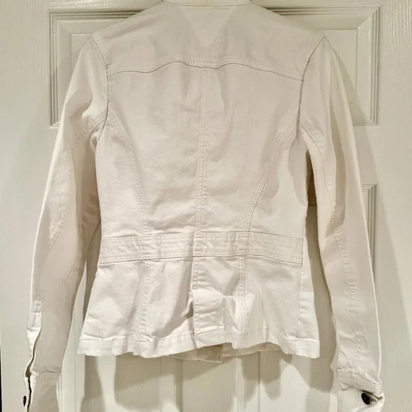 Tommy Hilfiger white denim jacket S/P - Picture 7 of 7
